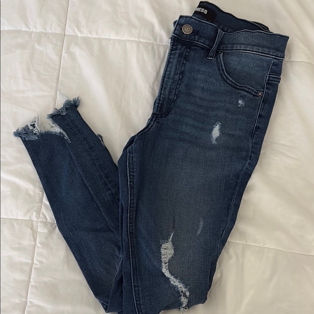Women's Distressed Blue Jeans